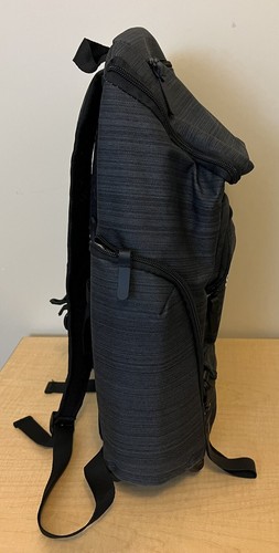 SAMSUNG Logo Leeds Charcoal Gray Black Backpack EUC - Picture 4 of 8
