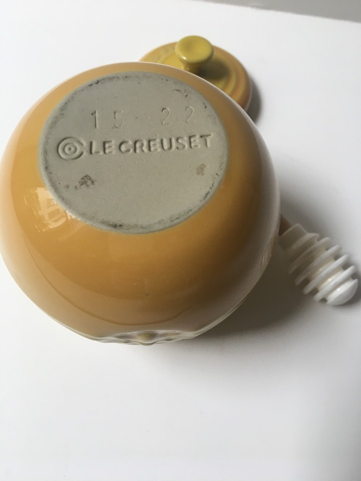 Le Creuset Yellow Honey Dijon Pot Ceramic Jar Bee w/ Dipper Stick White