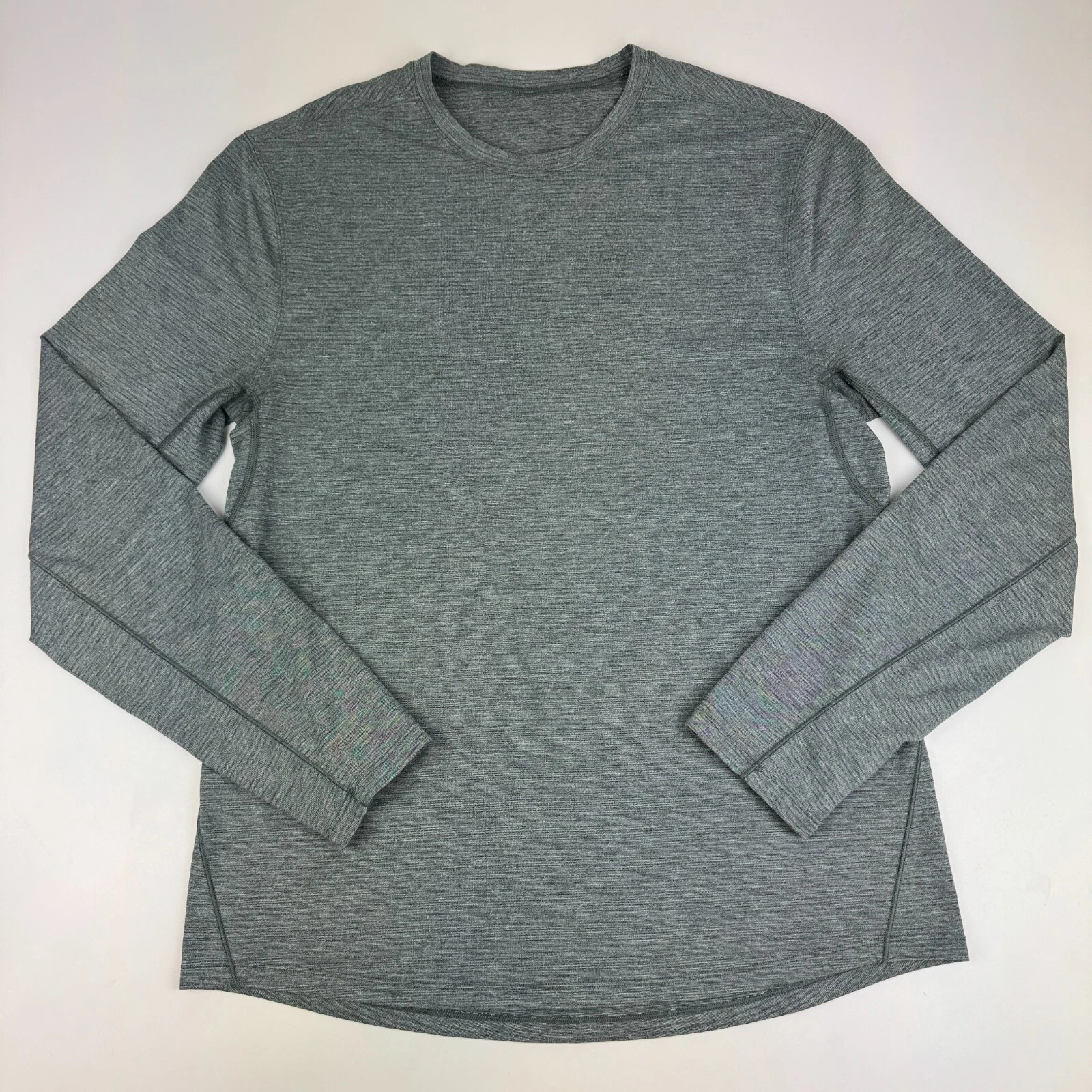 Lululemon Mens Size M Somatic Long Sleeve Athletic Running Gym Shirt Gray