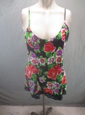 Victoria's Secret Size M Womens Black Lace Floral Lightweight Chemise Slip 208