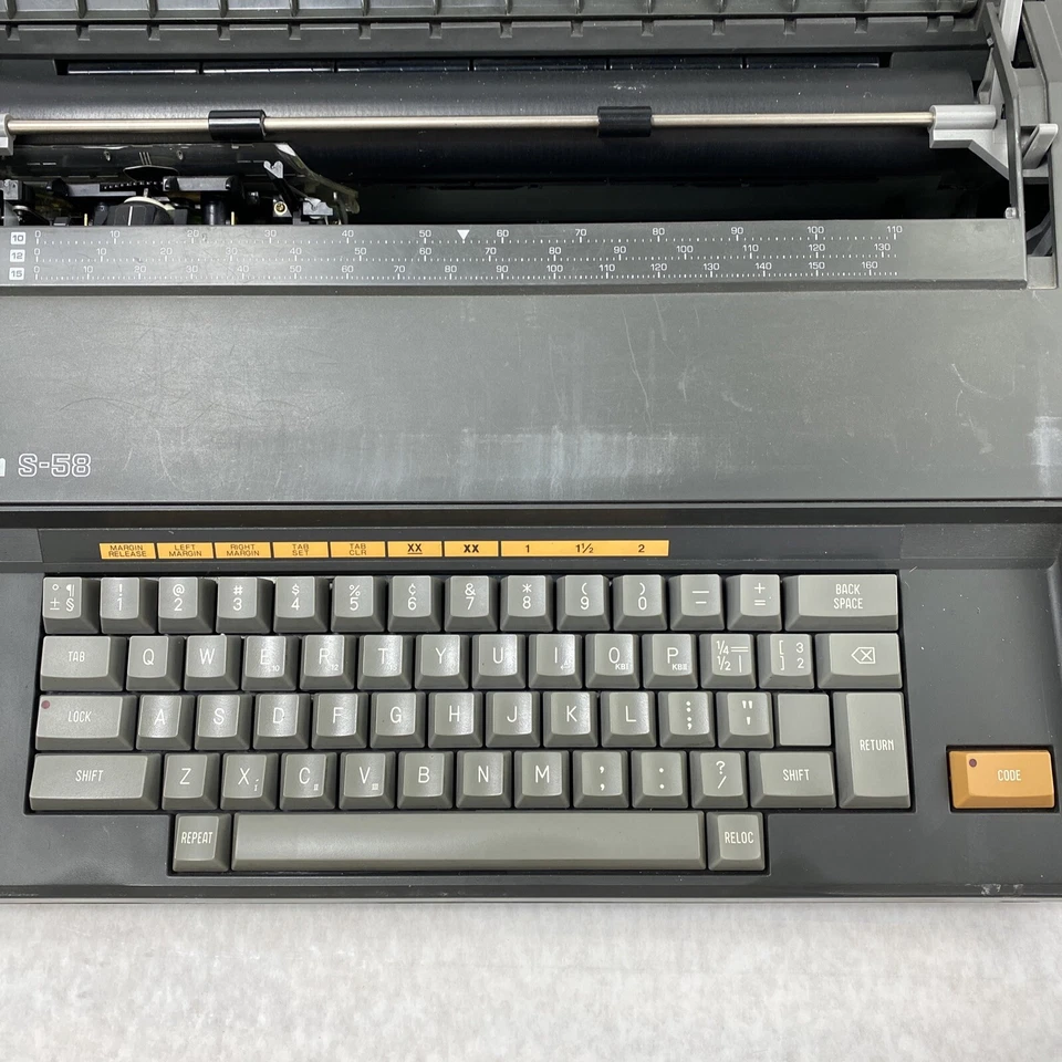 Canon S-58 Typewriter WORKS BUT NO RIBBON - Image 2 of 4