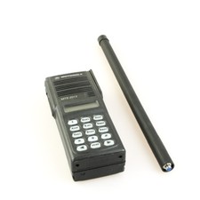 Motorola 4m BOS MTS2013 FuG-13b inkl. Neu - Akku und Antenne 