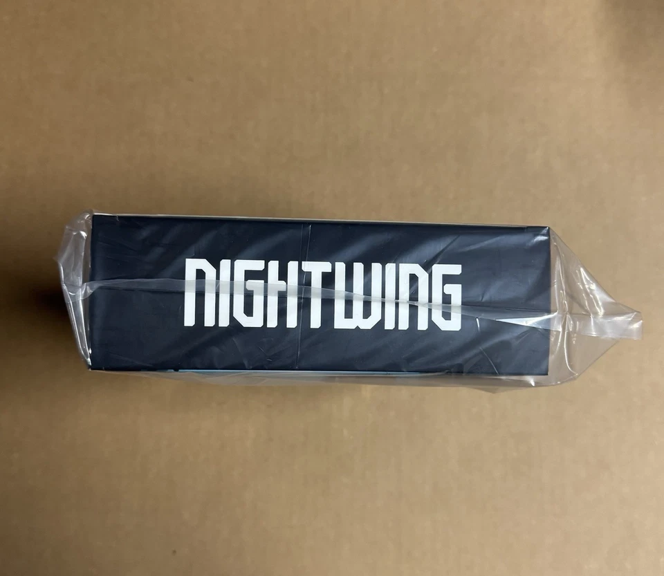 Figura de acción Mezco One:12 Collective Nightwing nueva sin abrir Foto 4 de 4