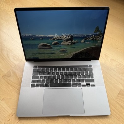 Apple MacBook Pro 16 Zoll (512GB SSD, Intel Core i7 16GB) - Space Grau 2019