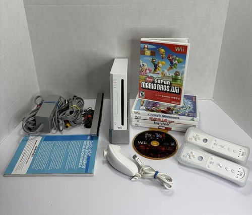 Nintendo Wii RVL-001 Konsole New Super Mario Bros Bundle 6 Spiele 2 Controller
