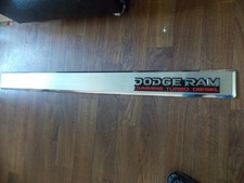 Oe Vintage 1981 - 90 Dodge Ram Truck Ramcharger Tailgate Trim Finish Panel Oe Vintage 1981 - 90 Dodge Ram Truck Ramcharger Tailgate Trim Finish Panel