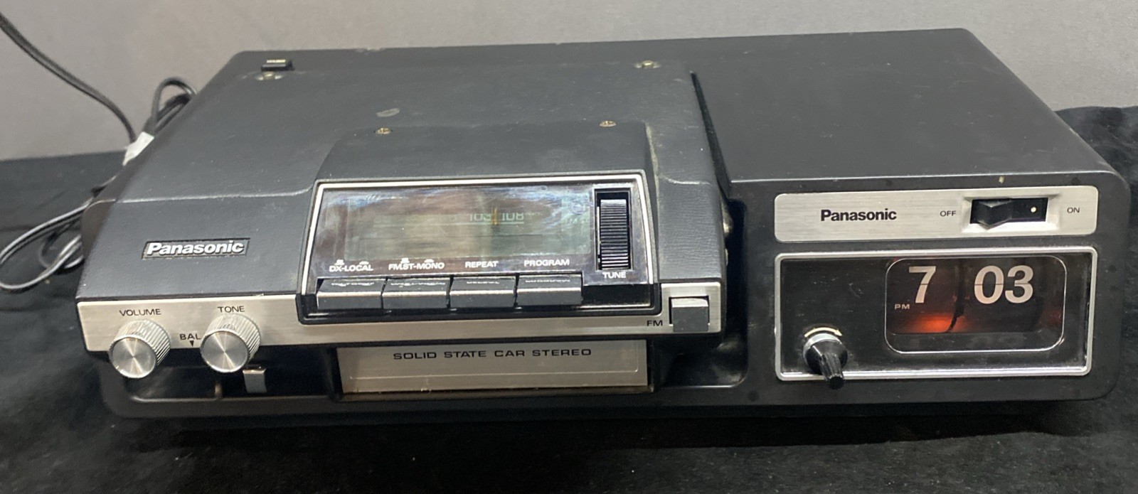 8 Track Panasonic Home Mounting Cabinet With Removable CJ-20