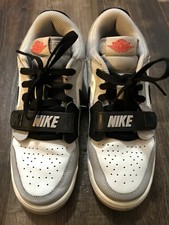 Air Jordan Legacy 312 Low GS Size 5Y Youth Sz 6.5 Womens Tech Grey Red Sneakers