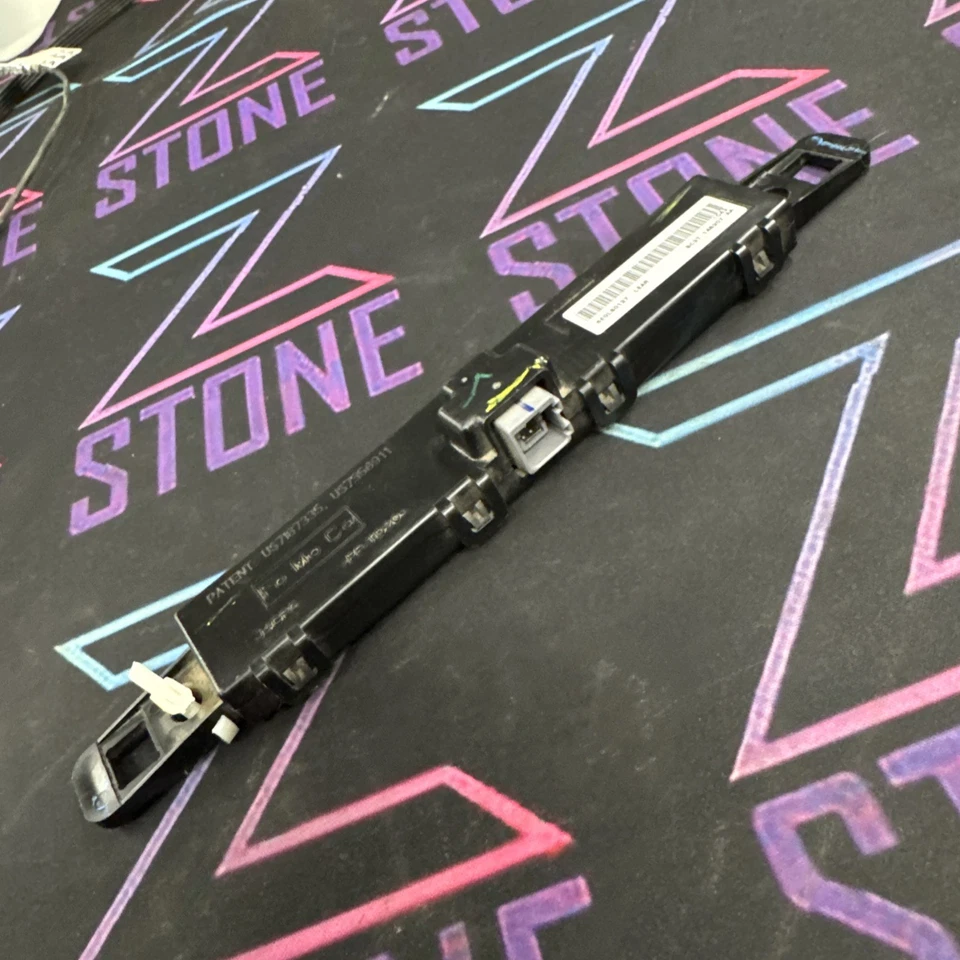 Антенный модуль приемника бесключевого доступа 13-19 OEM Ford Flex блок BC3T-14B207-AA - Изображение 3 из 4