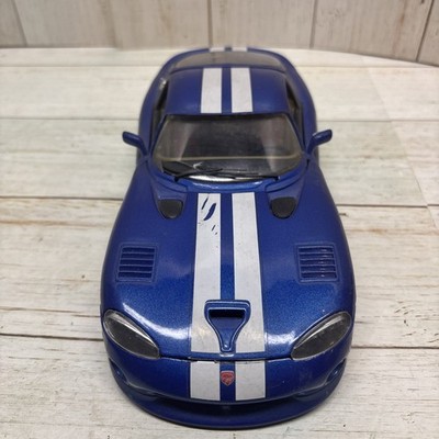 Burago 1996 Blue Dodge Viper GTS Coupe Die Cast Sports Car 1:18 Scale 