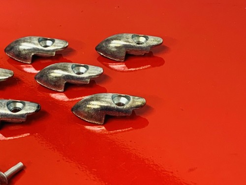 TAPAS FINALES DE ALUMINIO VESPA V50 SS50 SS90 V90 V100 PRIMAVERA ET3 TABLA DE PISO CORREDOR - Imagen 3 de 6