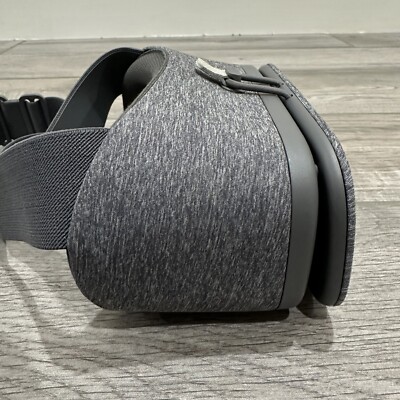 Google Daydream View VR Headset Slate Grey Virtual Reality Remote
