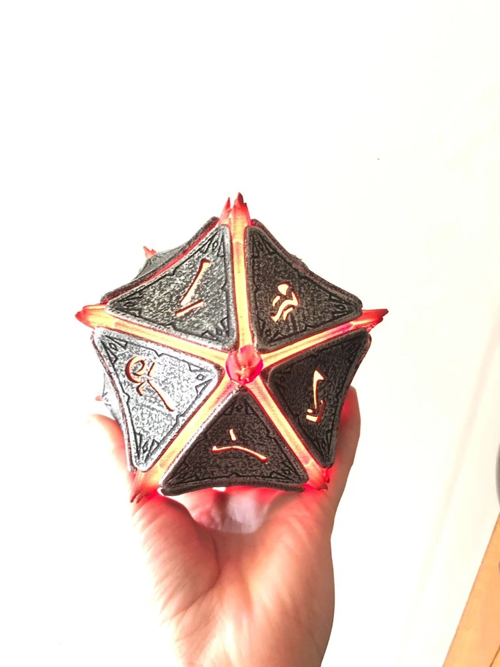 Artefacto misterioso con luces, Baldur's Gate 3 - Imagen 4 de 4