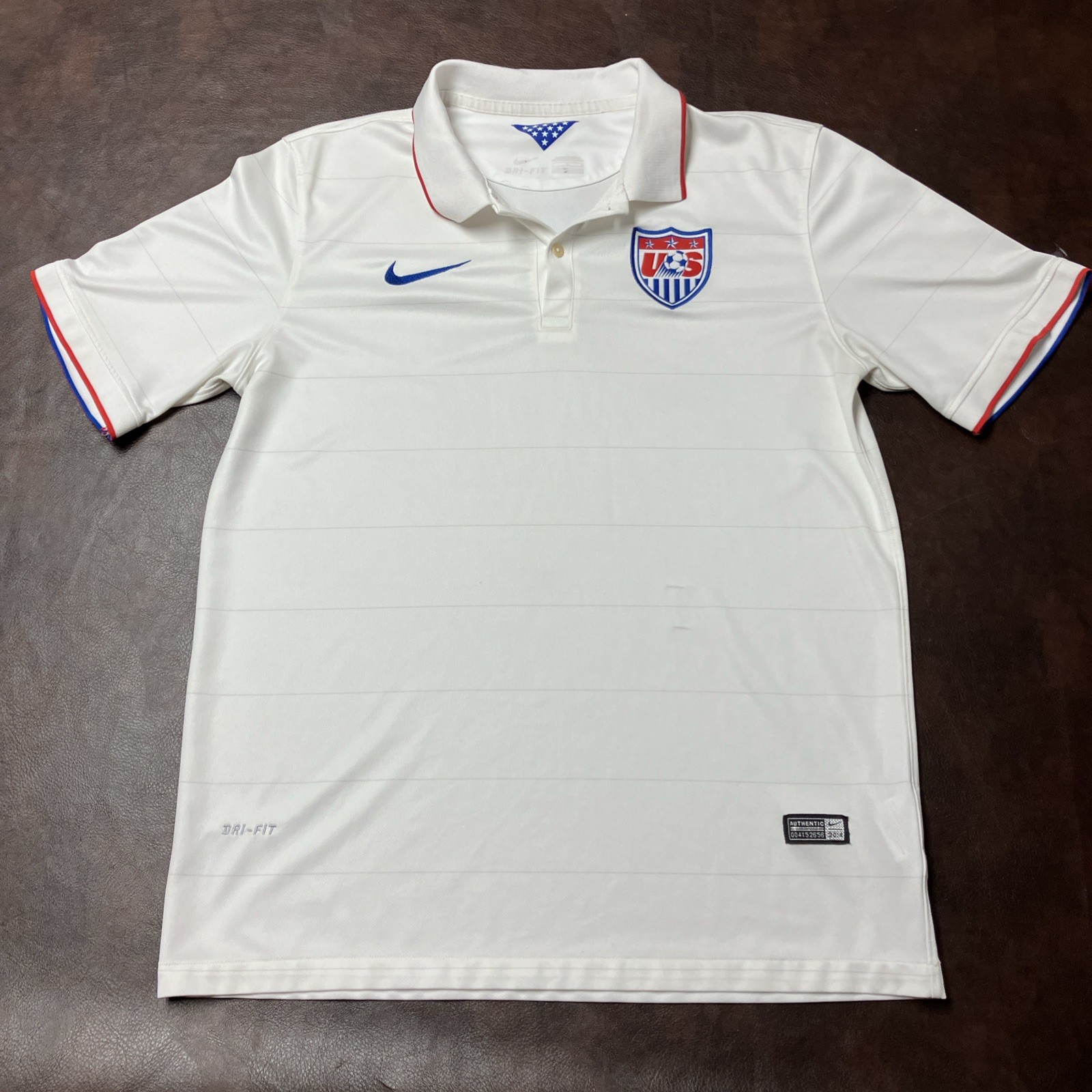 2014 Nike US Soccer USMNT Home Jersey Authentic Player Kit - Men’s Large - USA