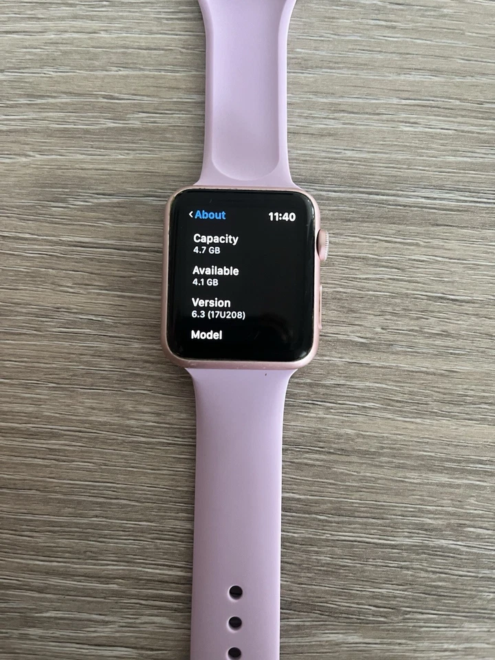 Apple Watch Series 1 42mm Rose Gold Unlocked - Image 3 of 4