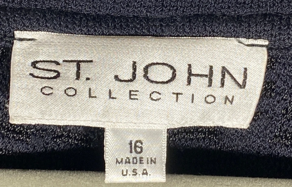 St. John Collection Navy & black Button-Up Knit sweater cardigan Jacket Size 16 - Image 2 of 4