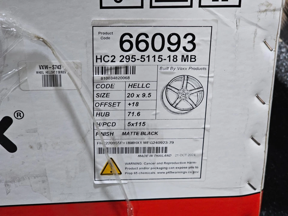 (CANTIDAD 1) Llanta Voxx Hellcat serie 2 negro mate 5 radios 20x9,5 5x115 18 mm Foto 2 de 4