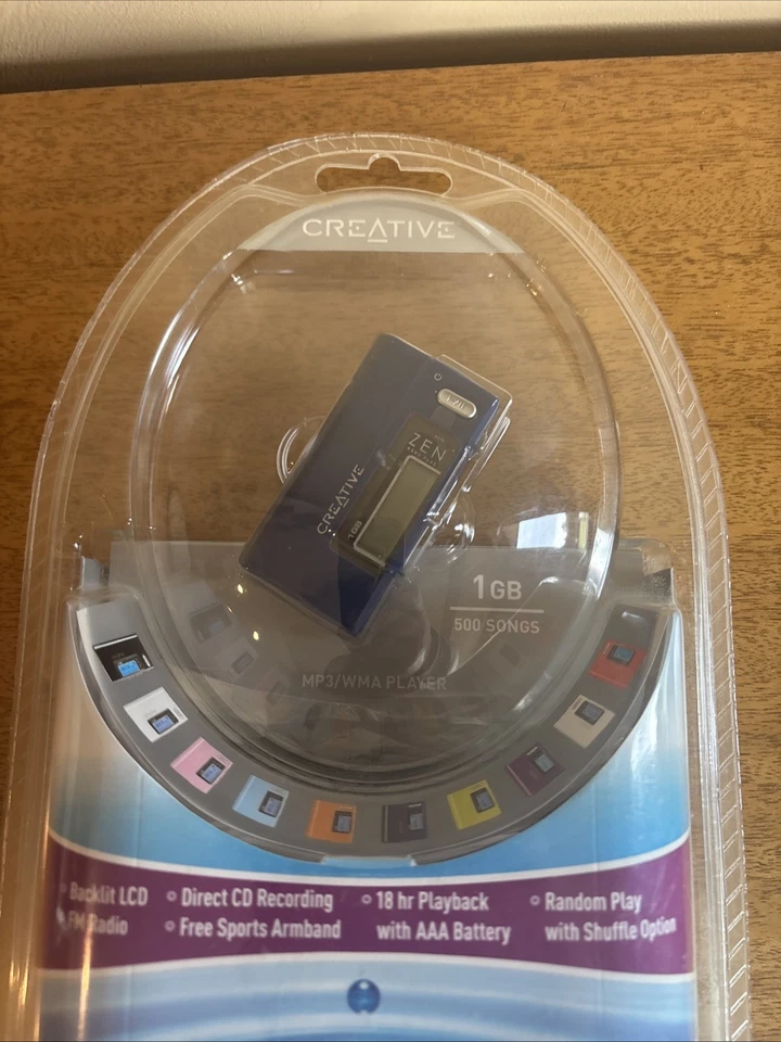 Creative ZEN Nano Plus FM Radio Voice Recorder 1GB MP3 Audio Player Blue New - Image 4 of 4