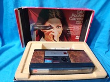 VINTAGE 1970s GAF CORPORATION POCKET 220 CAMERA IN ORIGINAL BOX INSERT