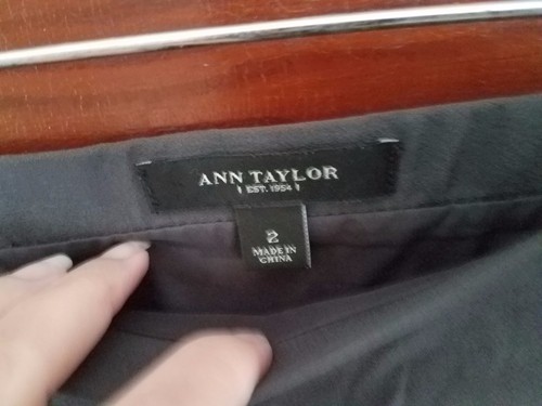 Falda para mujer ANN TAYLOR 2 gris 100 % seda forrada - Imagen 5 de 6