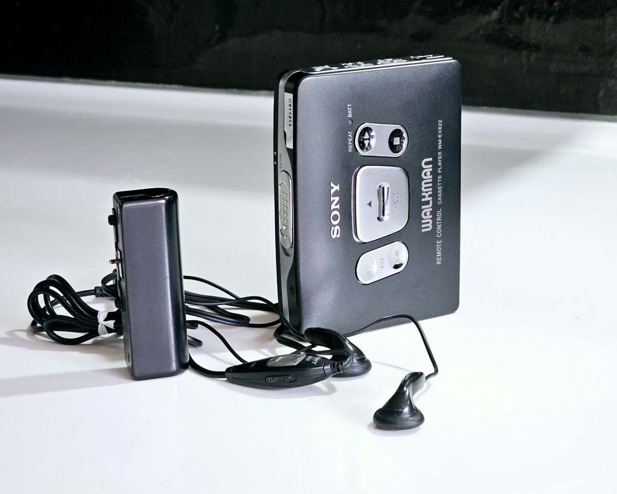 Rare Vintage Sony Walkman WM-EX622 Cassette Player with Remote