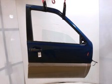 Porte avant et accessoires Nissan TERRANO