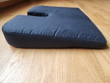 Car Seat Wedge Cushion Booster Pad Height Lift Driving Chair Truck Comfort Sacro
