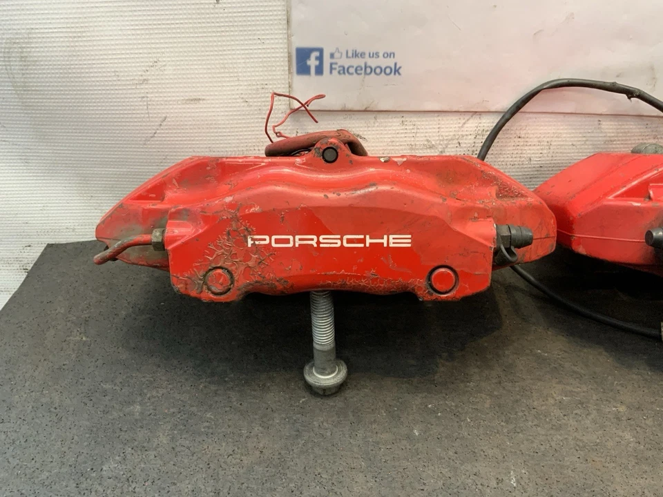 Pinzas de freno Brembo delanteras izquierda derecha Porsche 996 911 Foto 2 de 4