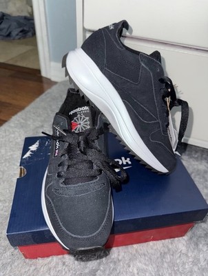 Reebok   CLASSIC LEATHER SP EXTRA WOMEN- Black & White