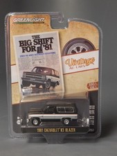 1987 Chevrolet K-5 Blazer Black Over Silver Greenlight Ad Cars OEM 1/64 MIP ‘20