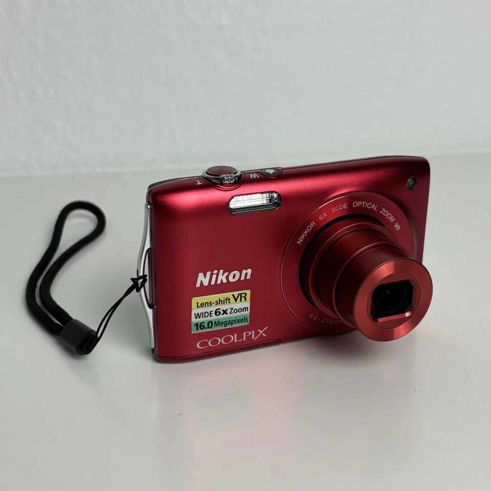 Nikon Coolpix S3300 Digitalkamera 16 Megapixel - Getestet - Beschreibung Lesen, Foto 1 von 5