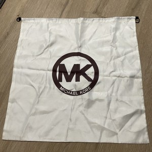 MICHAEL KORS Authentic Ivory Drawstring Dust Cover Bag for Purse Shoes