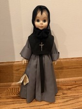 VINTAGE 1985 Genuine Nun Doll &ldquo;The Grey Nun of the Cross&rdquo; #122 Collectible