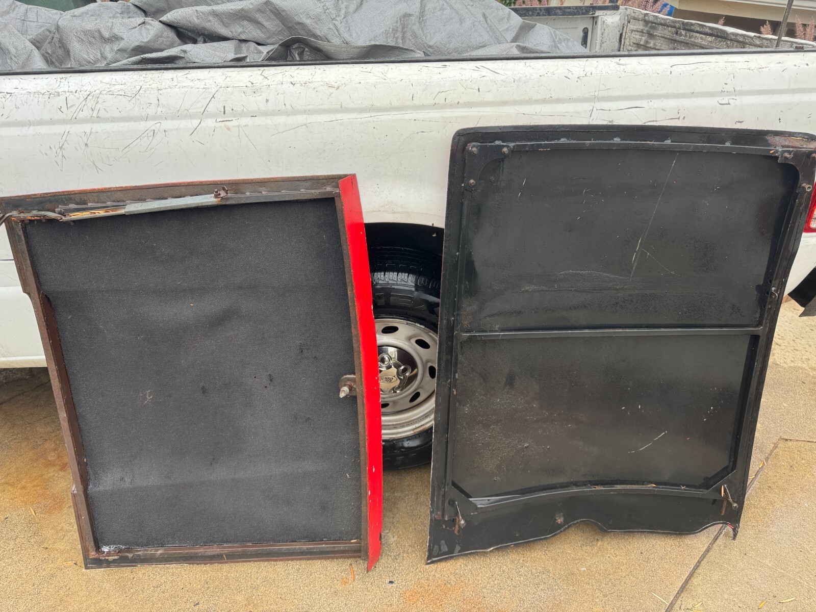 Ferrari 308 Front Hood / Bonnet 60191707