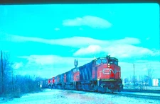 CNR 2564 M420R, St Albans, VT, 01/80; Kodachrome Original