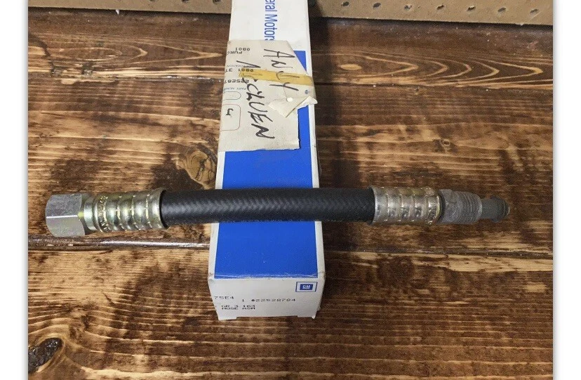 Manguera de línea de combustible trasera vintage Pontiac Chevy Oldsmobile Buick nuevo stock antiguo 1986-88 Foto 2 de 4