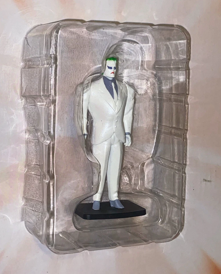 Lote de 11 figuras animadas Best Buy DC Batman Superman Wonder Woman Harley Foto 4 de 4