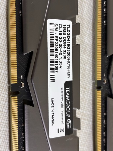 TEAMGROUP T-Force Vulcan Z DDR4 32GB Kit (2x16GB) 3200MHz (PC4-25600) CL16 - Picture 3 of 4