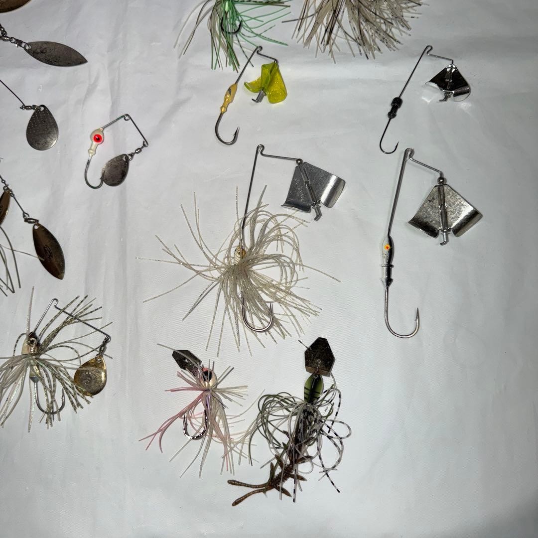 Spinnerbait Buzzbait Chatter Set 22 Pieces Multicolor - Image 5