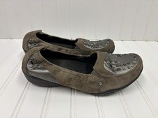 Taos Women Shoe Size 10 Brown Suede Studded Slip On Loafer