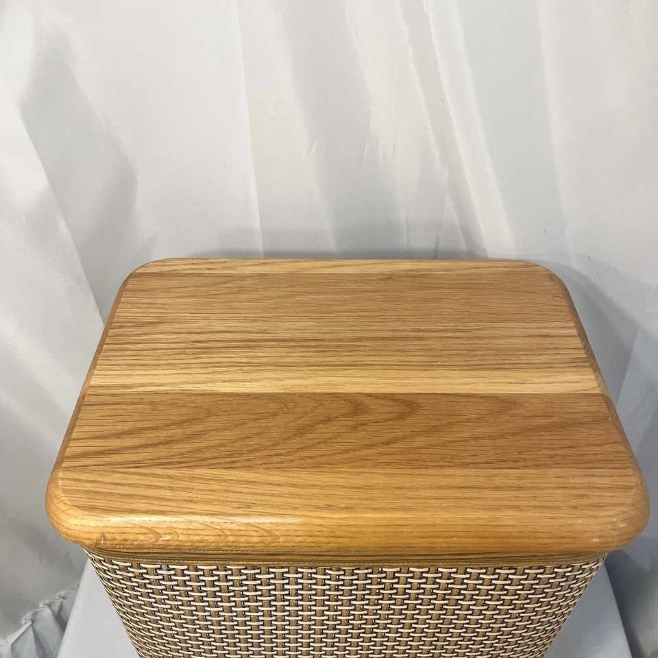 Vintage Redmon Woven Hamper Solid Wood Lid MCM Laundry Clothes Basket - Image 4 of 4