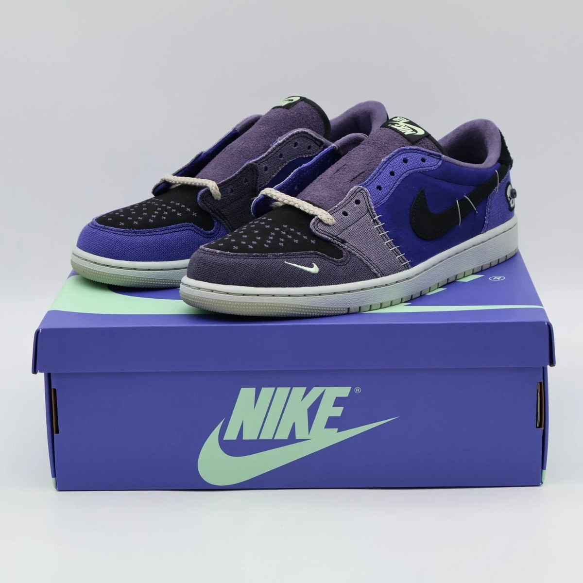 　ナイキ　ジョーダン Amazon.com | Jordan Air 12 Retro Indigo Mens 130690 404 - Size 7.5