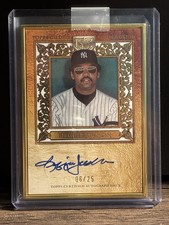 Reggie Jackson 2025 Topps Gilded Onyx Gold Framed Hall of Fame Auto #/25 Yankees