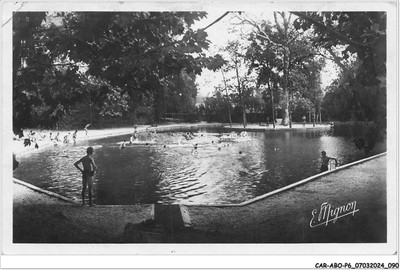 CAR-ABOP6-0515-77 - GURCY-LE-CHATEL - Lernzentrum - Das Schwimmbad