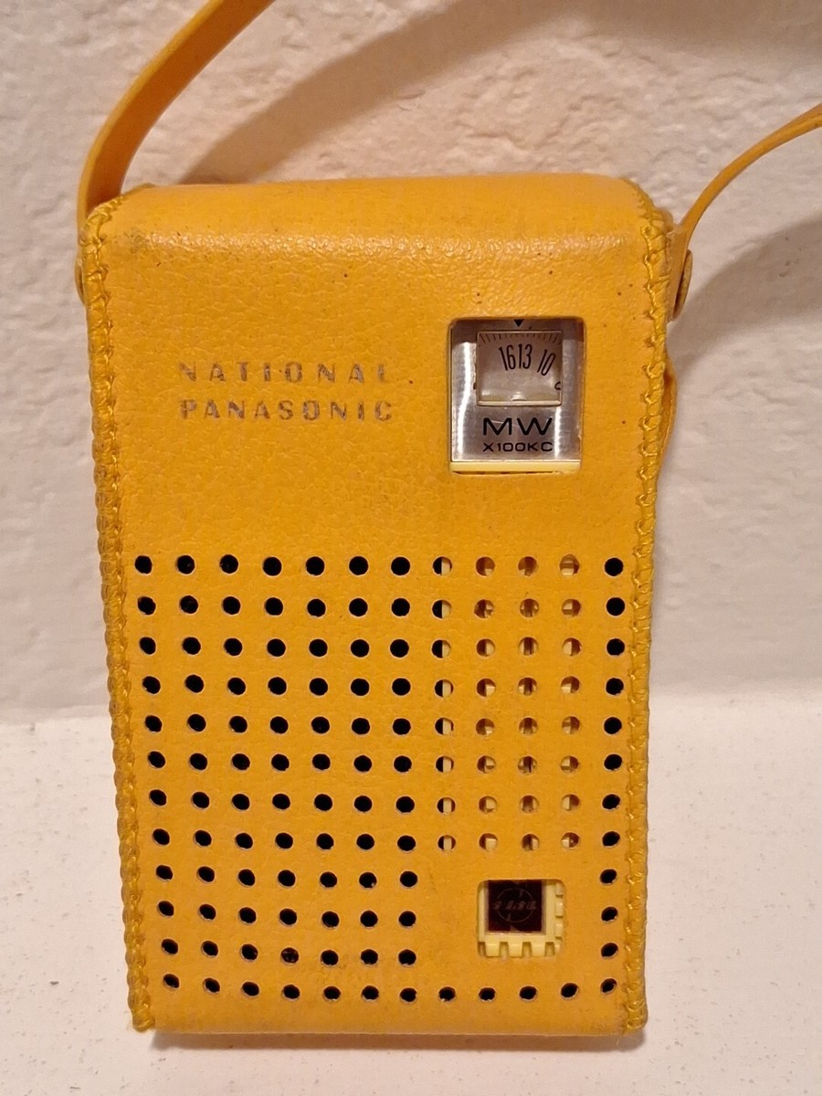 National Panasonic Transistor Radio Model R-1031 Pocket Portable