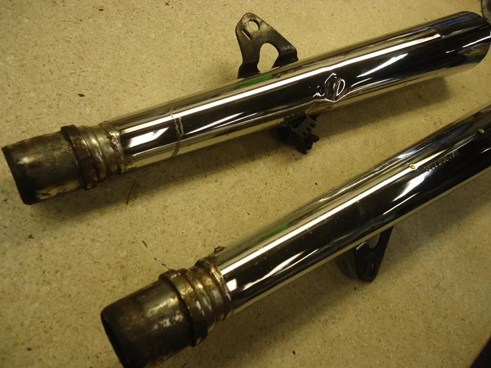 81-82 HONDA GL500 SILVER WING GL 500 SILENCIADORES ESCAPE IZQUIERDA DERECHA CONJUNTO PAR OEM 81 Foto 3 de 4