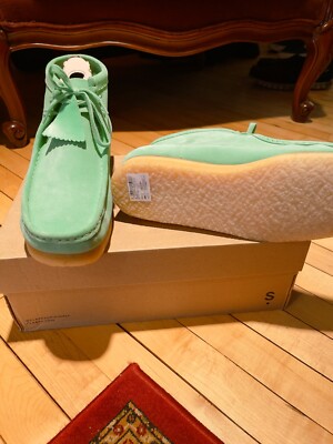 NEW IN BOX Clarks Originals Wallabee Boots Size 13 in NEW IN BOX Clarks Originals Wallabee Boots Size 13 in