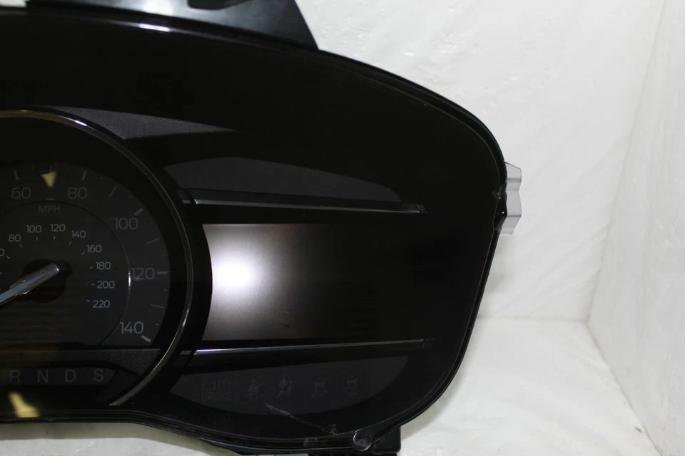 Приборная панель спидометра 2016 Ford Explorer датчики приборной панели 22 311 миль - Изображение 4 из 4