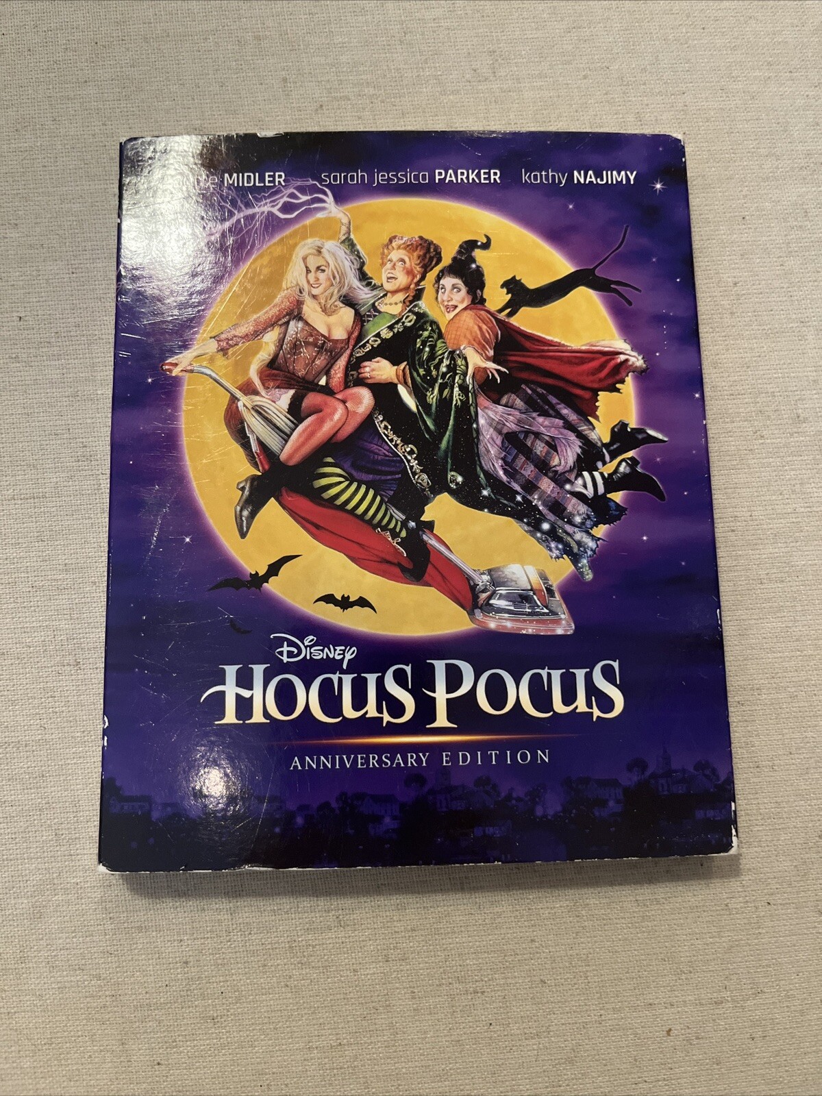 Hocus Pocus Anniversary Edition BluRay  Target Limited with  Gallery Book