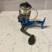 Zebco Slingshot Fishing Reel Light Blue GWK5